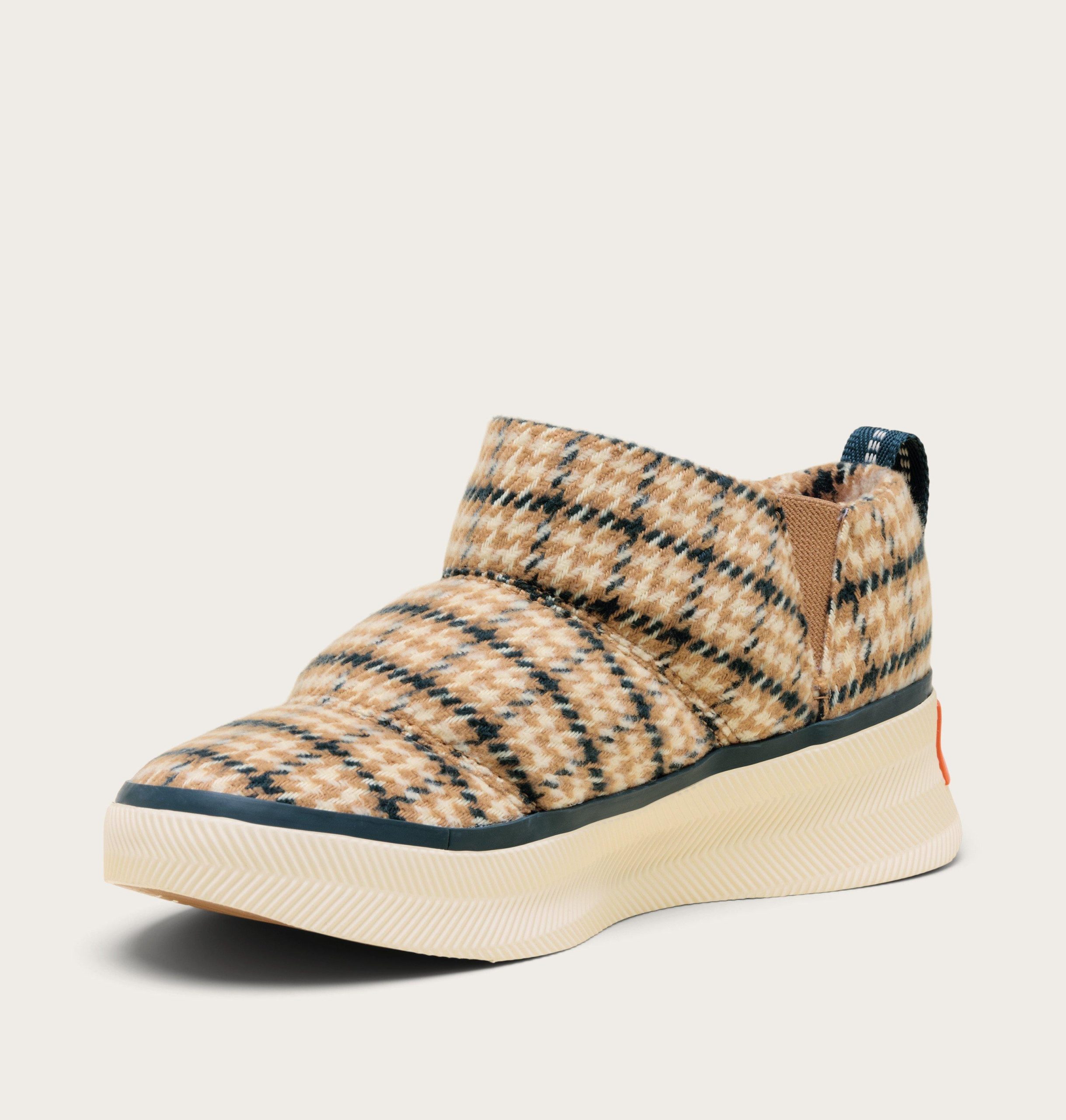 OUT N ABOUT™ IV MINI PUFFY Women's Boot - Image 48