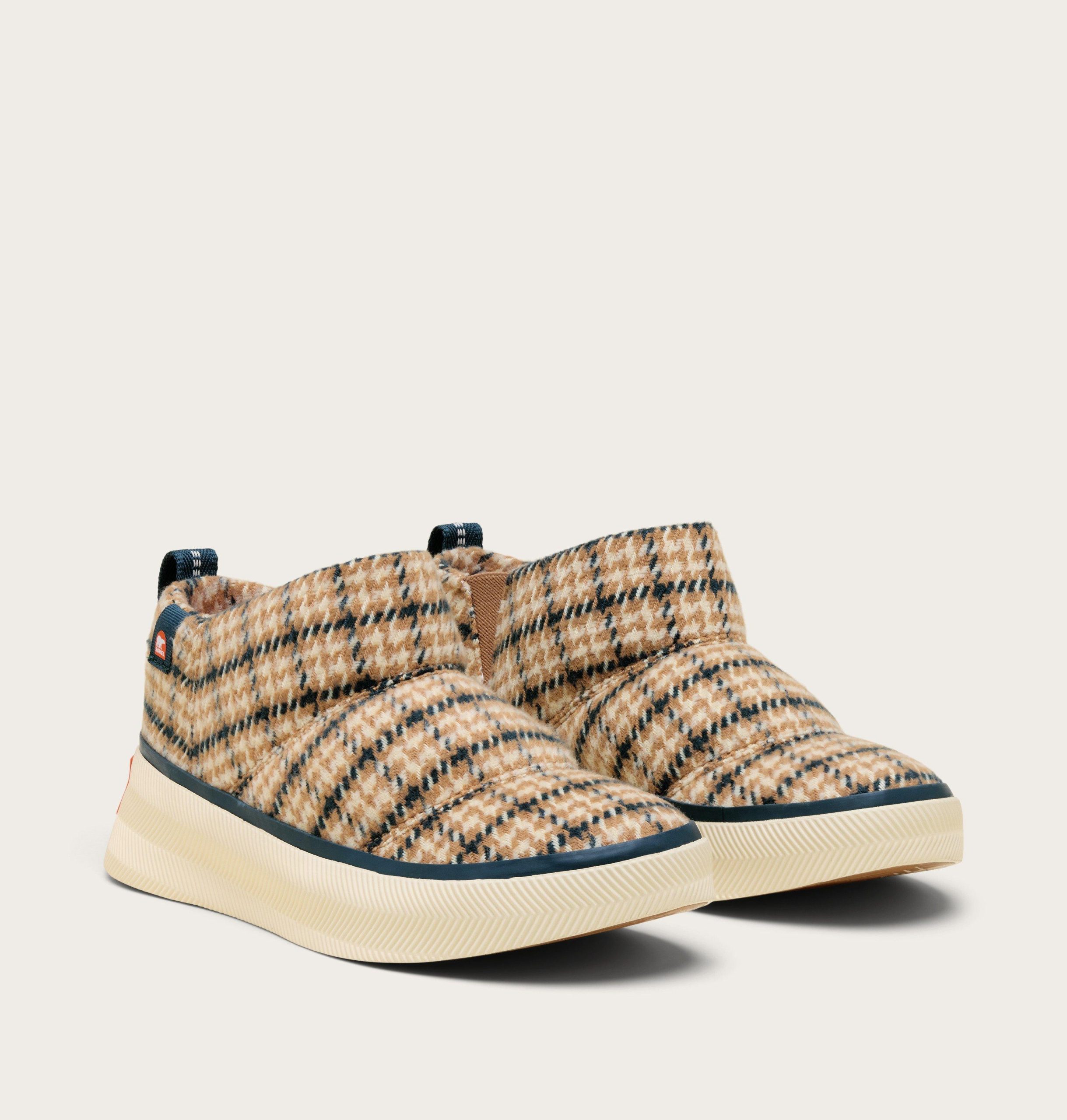 OUT N ABOUT™ IV MINI PUFFY Women's Boot - Image 53