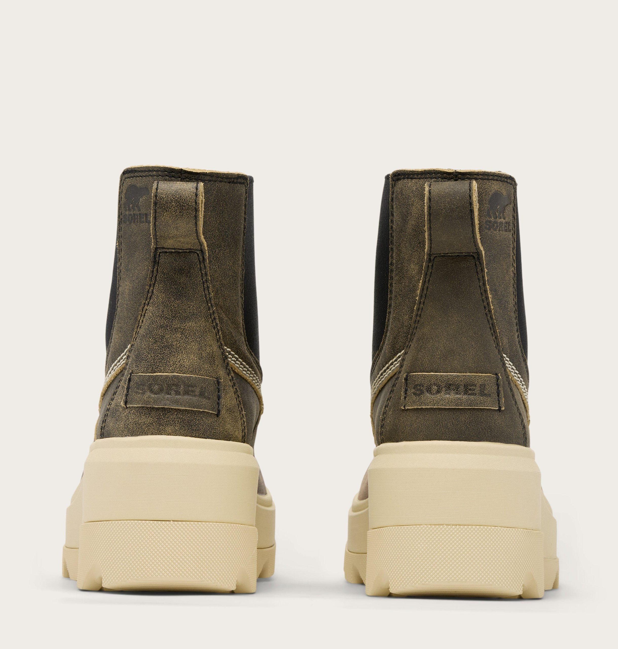 JOAN FRWD™ Women's Chelsea Boot - Image 2