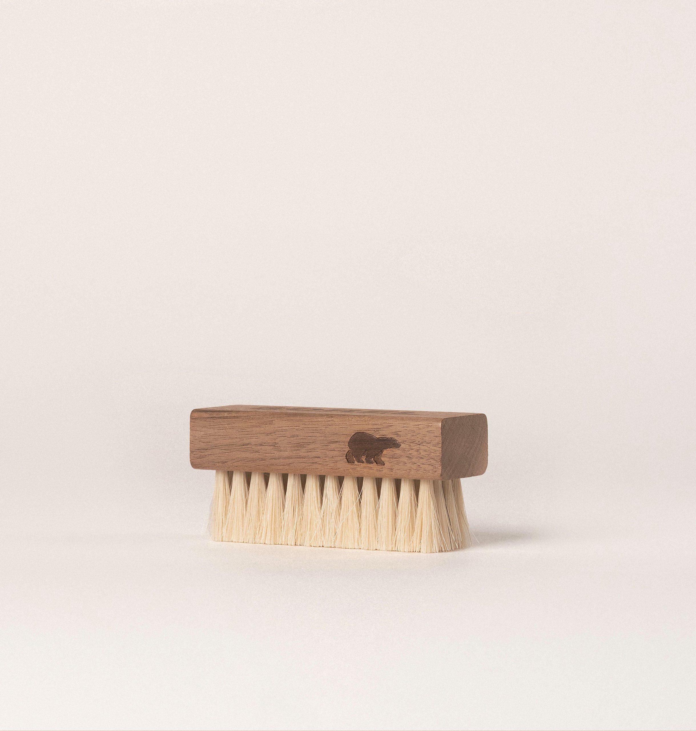 Essential Shoe Care Kit - Image 5